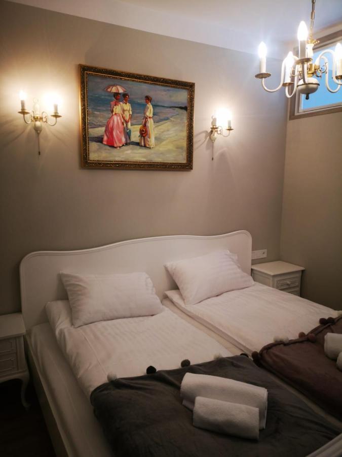 Romantyczny Apartament Happy 16 Basen & Kort Tenisowy, Ochrona 24 H - Dla Maksymalnie 6 Osob Pobierowo Luaran gambar